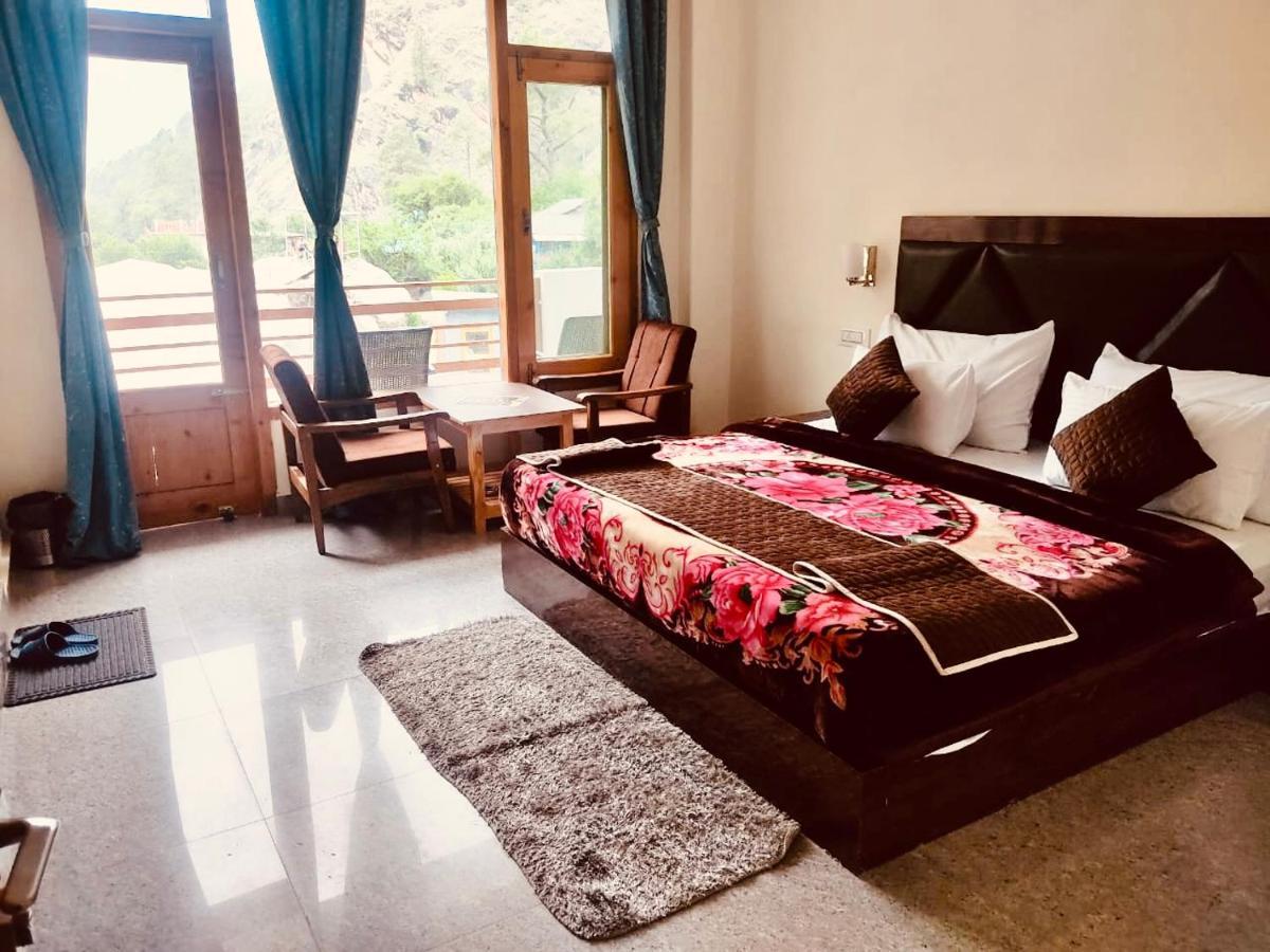 Hotel Winterline, קאסול מראה חיצוני תמונה